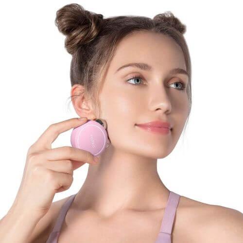 Review: The Most Effective Facial Fitness Products Astoria Lifestyle