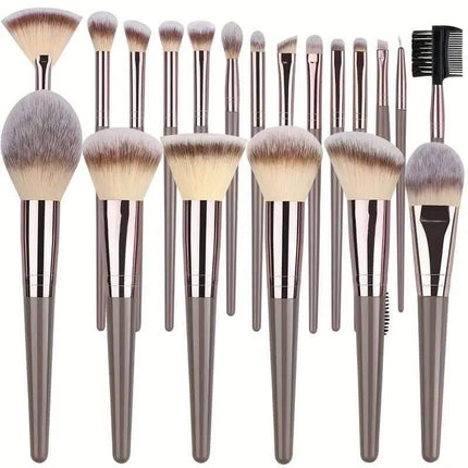 Professional Makeup Brush Set includes a variety of brushes for flawless application.