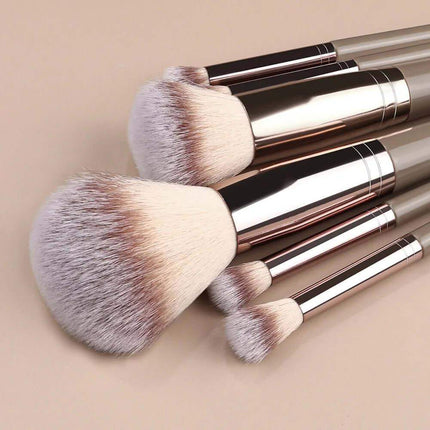 Professional Makeup Brush Set featuring high-quality bristles for flawless application and blending.