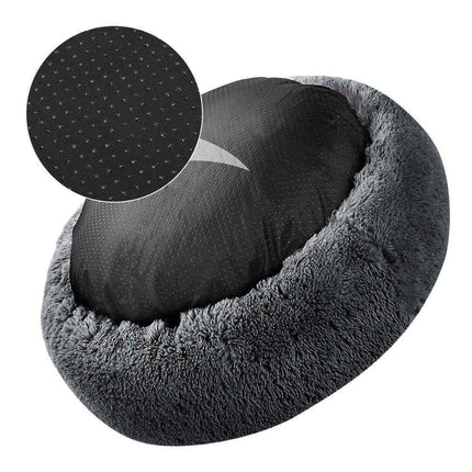 Comfortable Donut Bed for Pets in gray color, featuring ultra-soft and cozy fabric for relaxation.